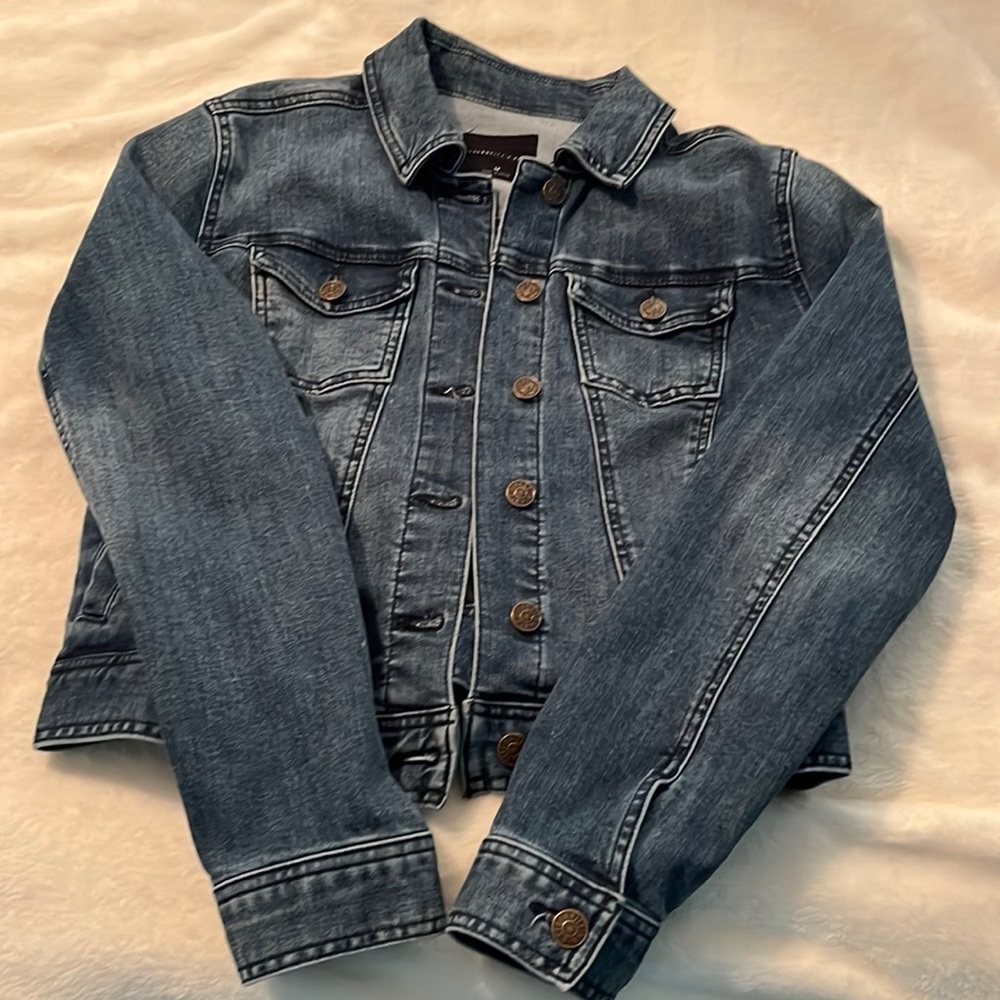 Celebrity Pink Womens Fitted Blue Denim Jean Jacket Size Medium